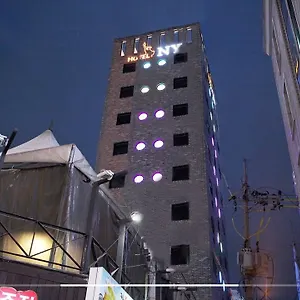 2* ホテル ニューヨーク